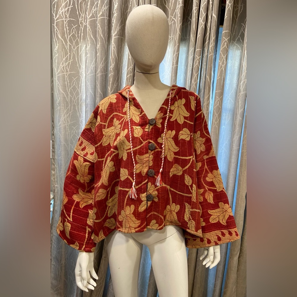 (SOLD, SOLD, SOLD) Kantha Bae Cropped Shacket. Free size